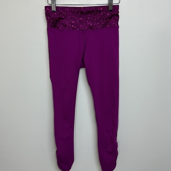 Lululemon Regal Plum Paradise Geo Real Quick Tight Legging Size 4 - Picture 5 of 9